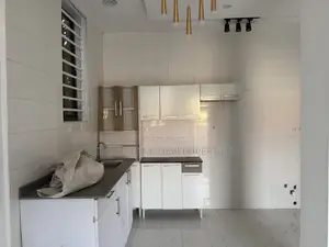 1bdrm Apartment in Ashaley Botwe, Lake Side Estate for rent