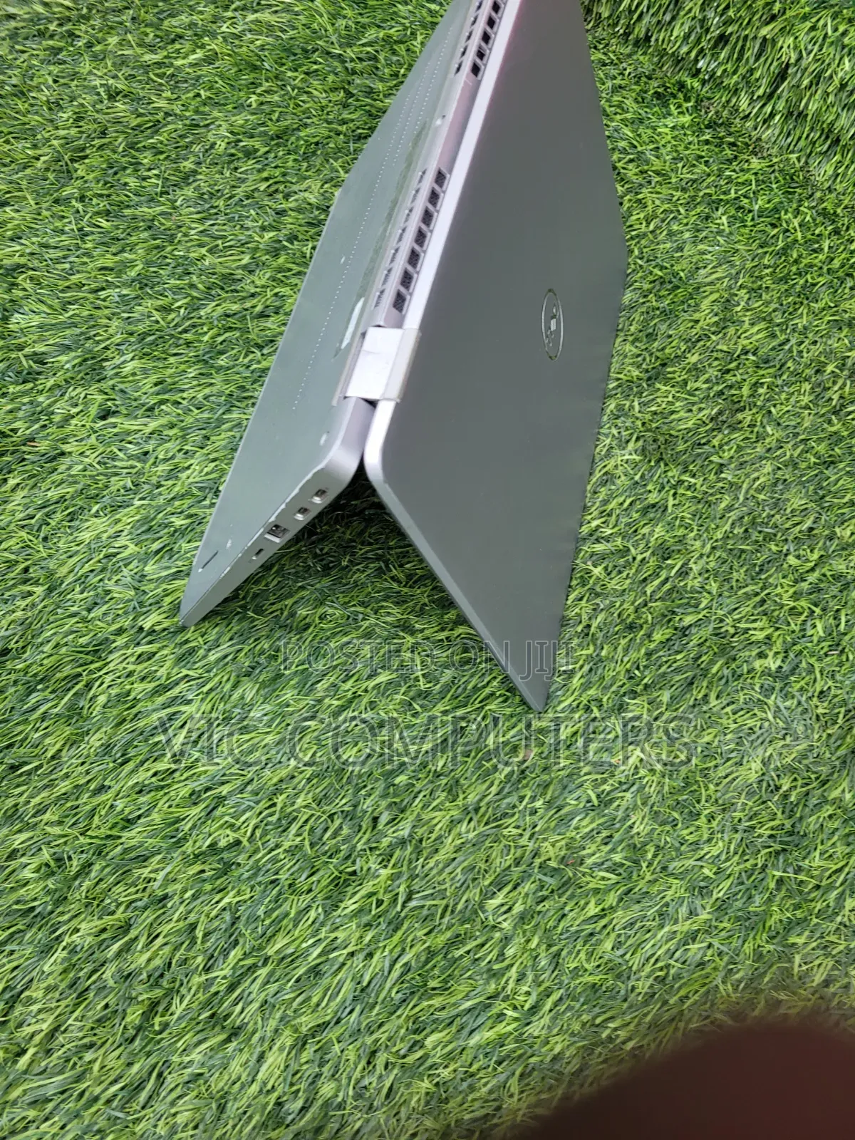 Laptop Dell Latitude 5320 16GB Intel Core i5 SSD 512GB