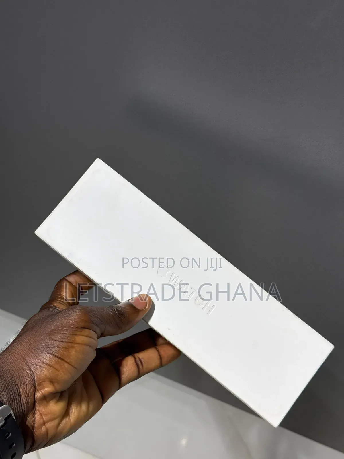Apple Watch Series 11 42mm GPS Only