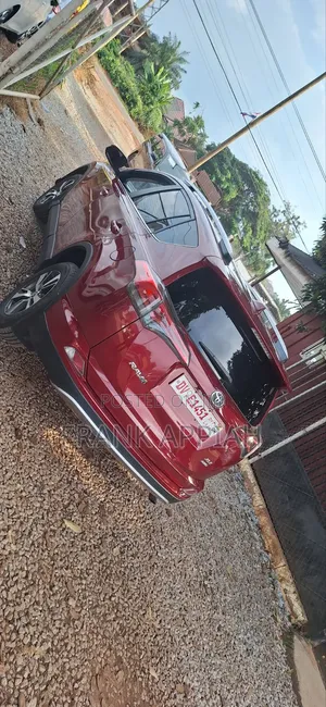 Toyota RAV4 2018 Red