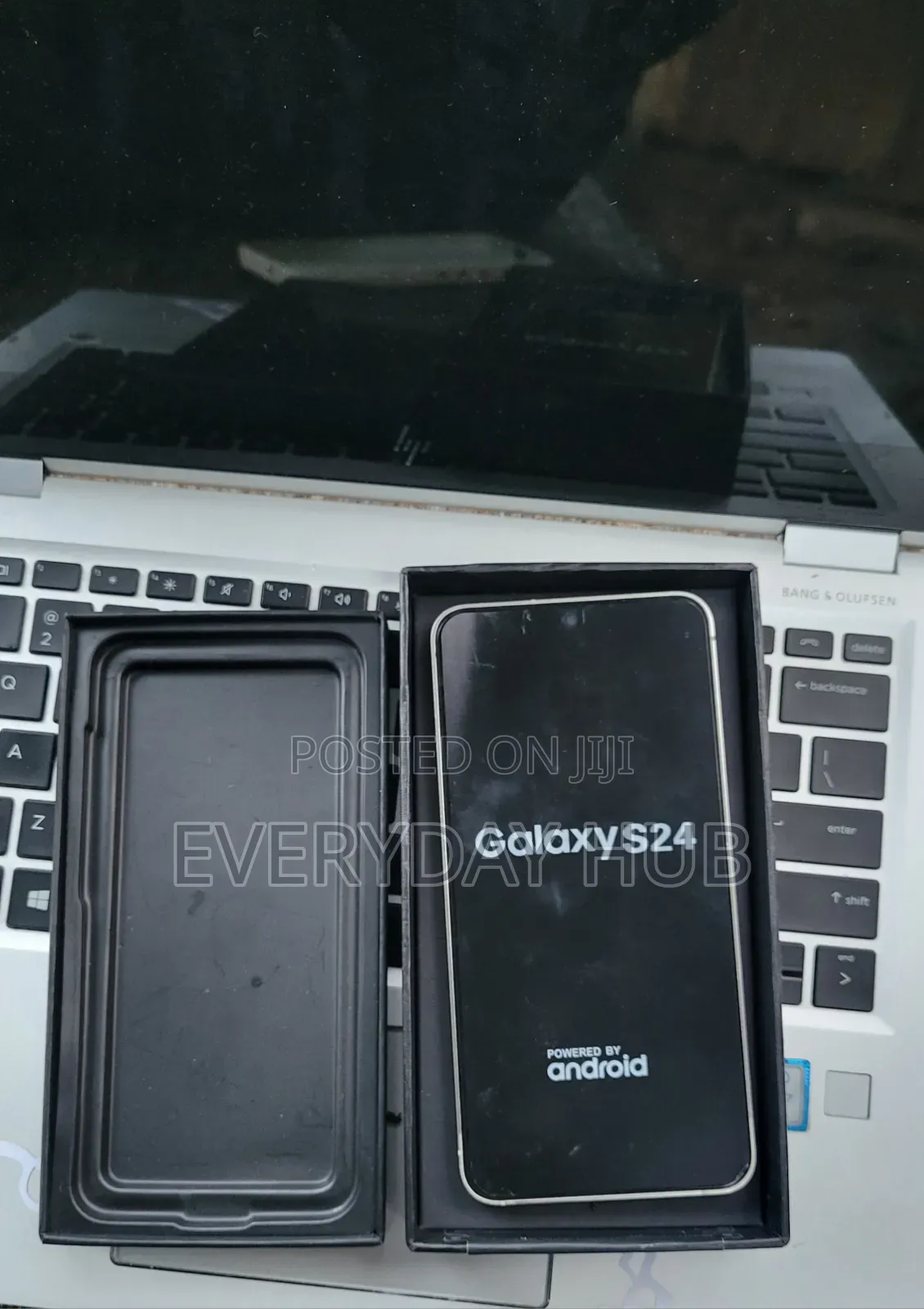 Samsung Galaxy S24 128 GB White