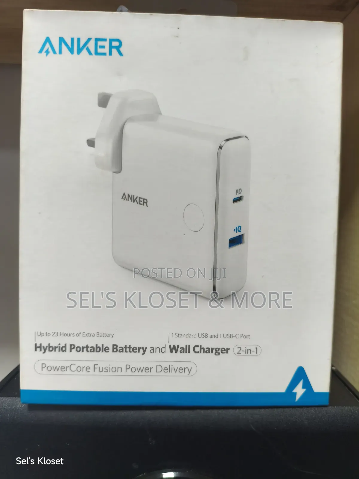 2-in-1 Hybrid Portable Battery Wall Charger