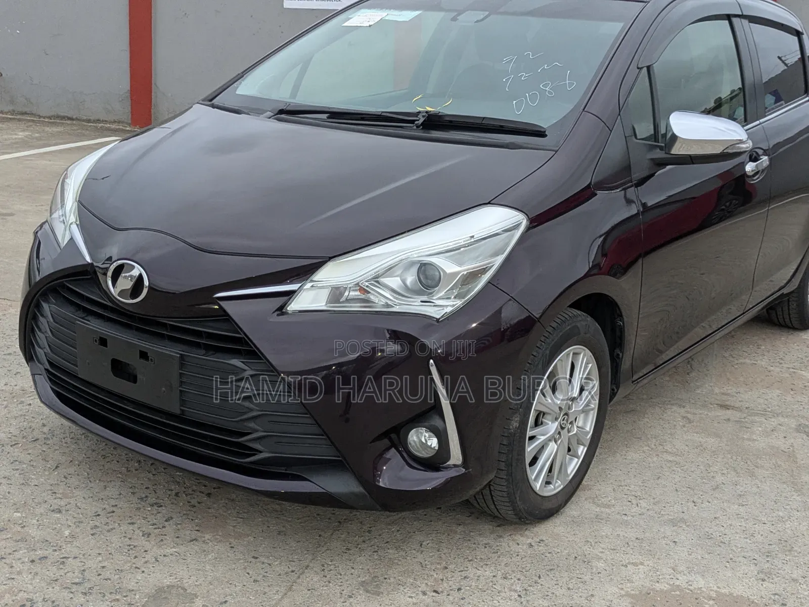 Toyota Vitz 1.3 FWD 5dr 2018 Burgundy