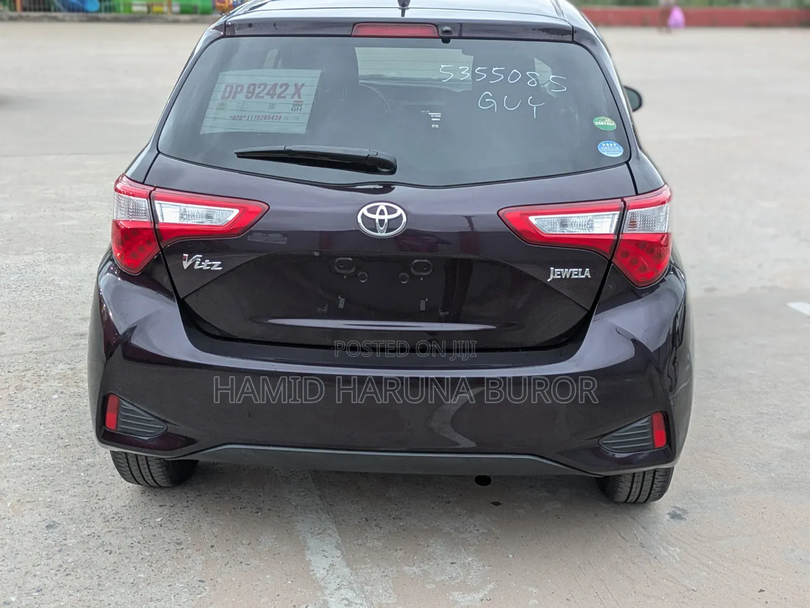 Toyota Vitz 1.3 FWD 5dr 2018 Burgundy