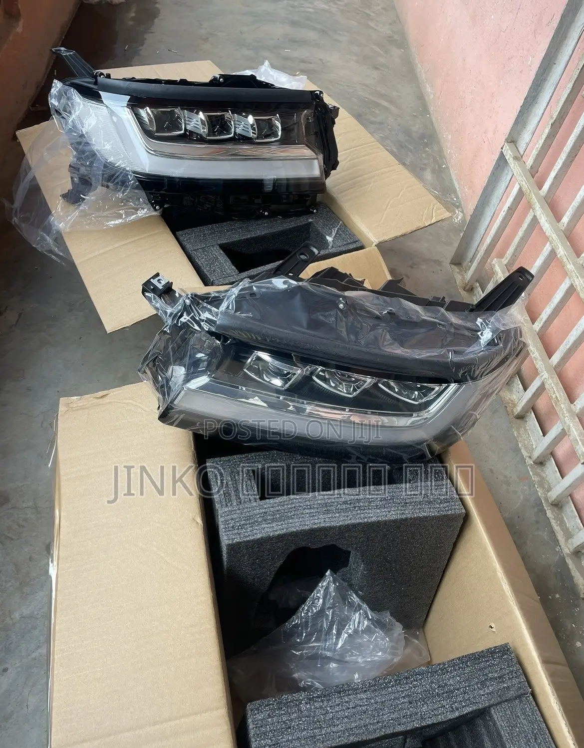 Toyota Landcruiser 300(2022-2026) Headlight Pair With Written