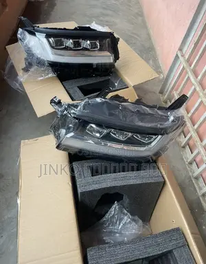 Toyota Landcruiser 300(2022-2026) Headlight Pair With Written