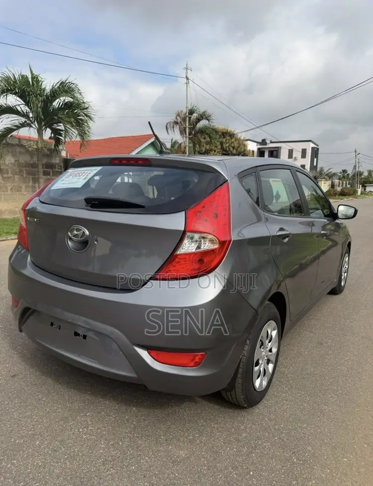 Hyundai Accent 2016 Gray