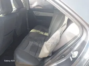 Toyota Corolla 2016 Gray