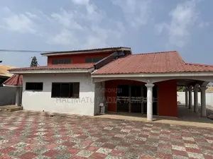 4bdrm House in Sakumono for rent