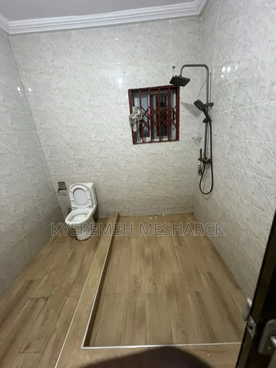 2bdrm Apartment in Old Ashongman, Ablorh Adjei for rent