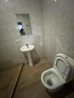 2bdrm Apartment in Old Ashongman, Ablorh Adjei for rent