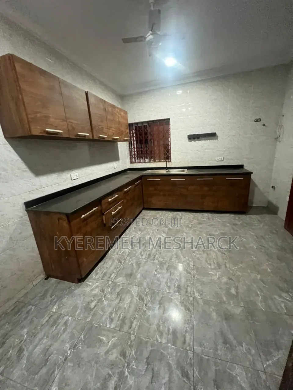 2bdrm Apartment in Old Ashongman, Ablorh Adjei for rent