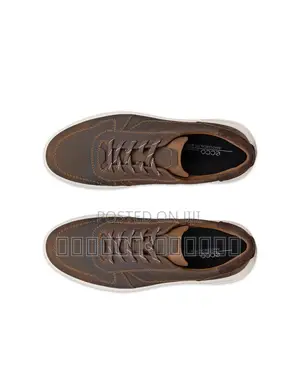 ECCO Move Men's Nubuck Sneaker