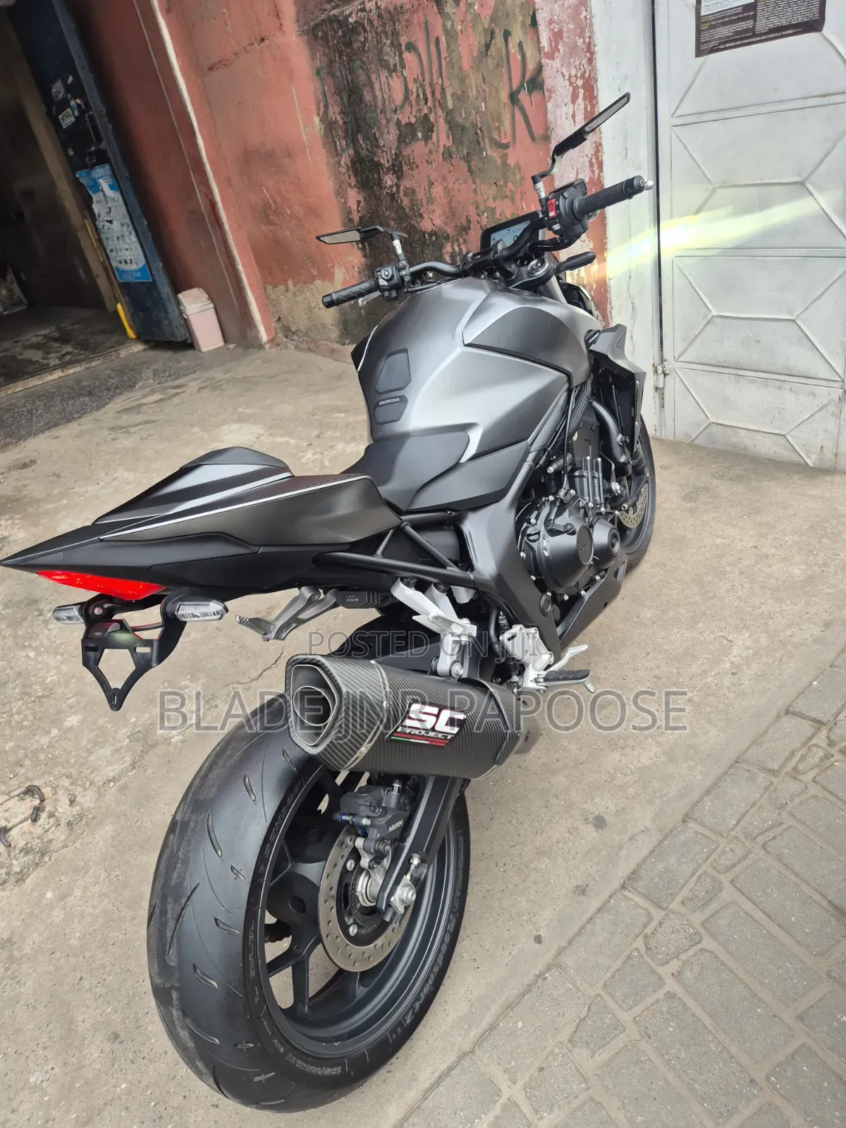 Honda Hornet 2024 Gray