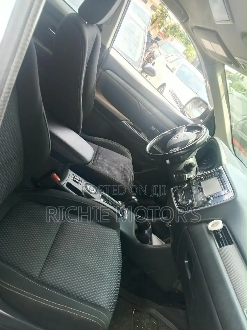 Mitsubishi Outlander SE AWC 2017 Silver