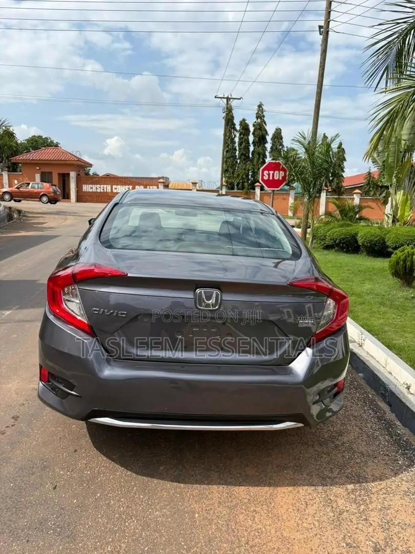 Honda Civic EX Sedan 2019 Gray