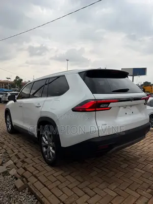 Toyota Grand Highlander 2024 White
