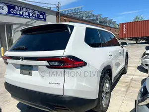 Toyota Grand Highlander 2024 White