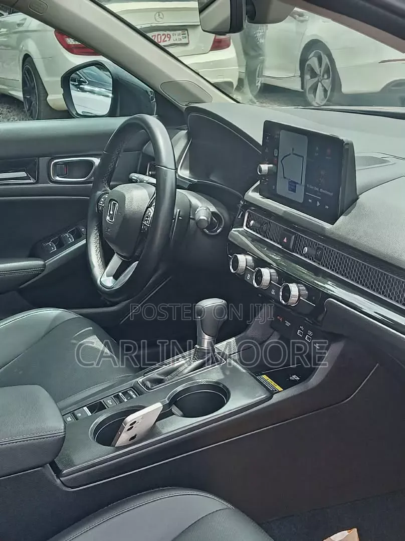 Honda Civic Touring CVT 2024 Black