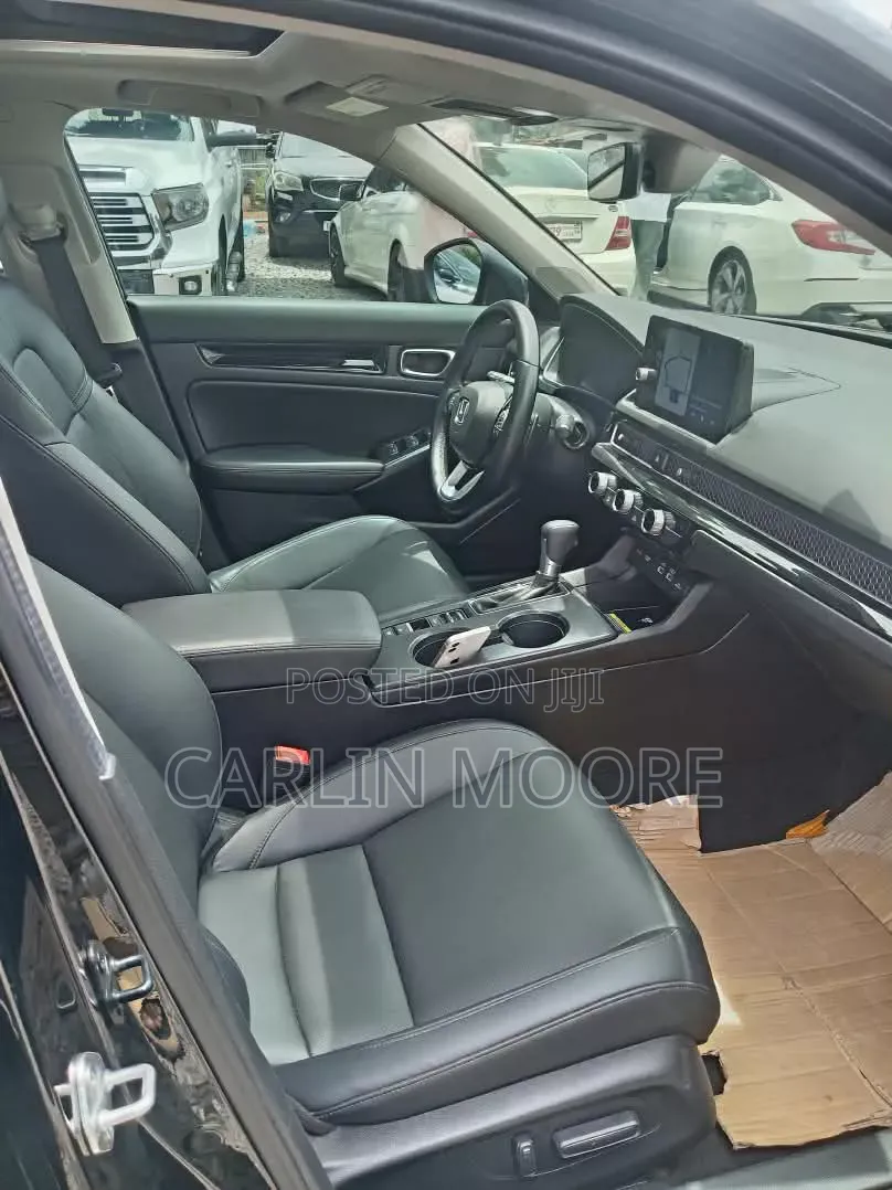 Honda Civic Touring CVT 2024 Black