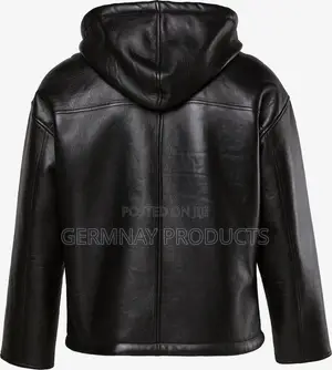 STHUGE Between-Season Jacket in Black