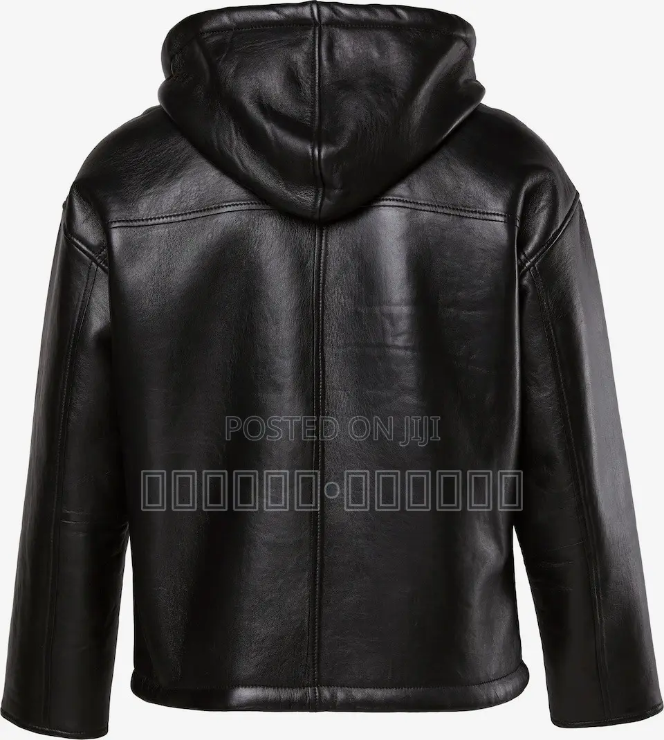 STHUGE Between-Season Jacket in Black