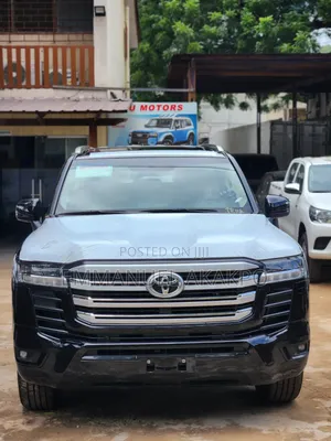 New Toyota Land Cruiser 2026 Black