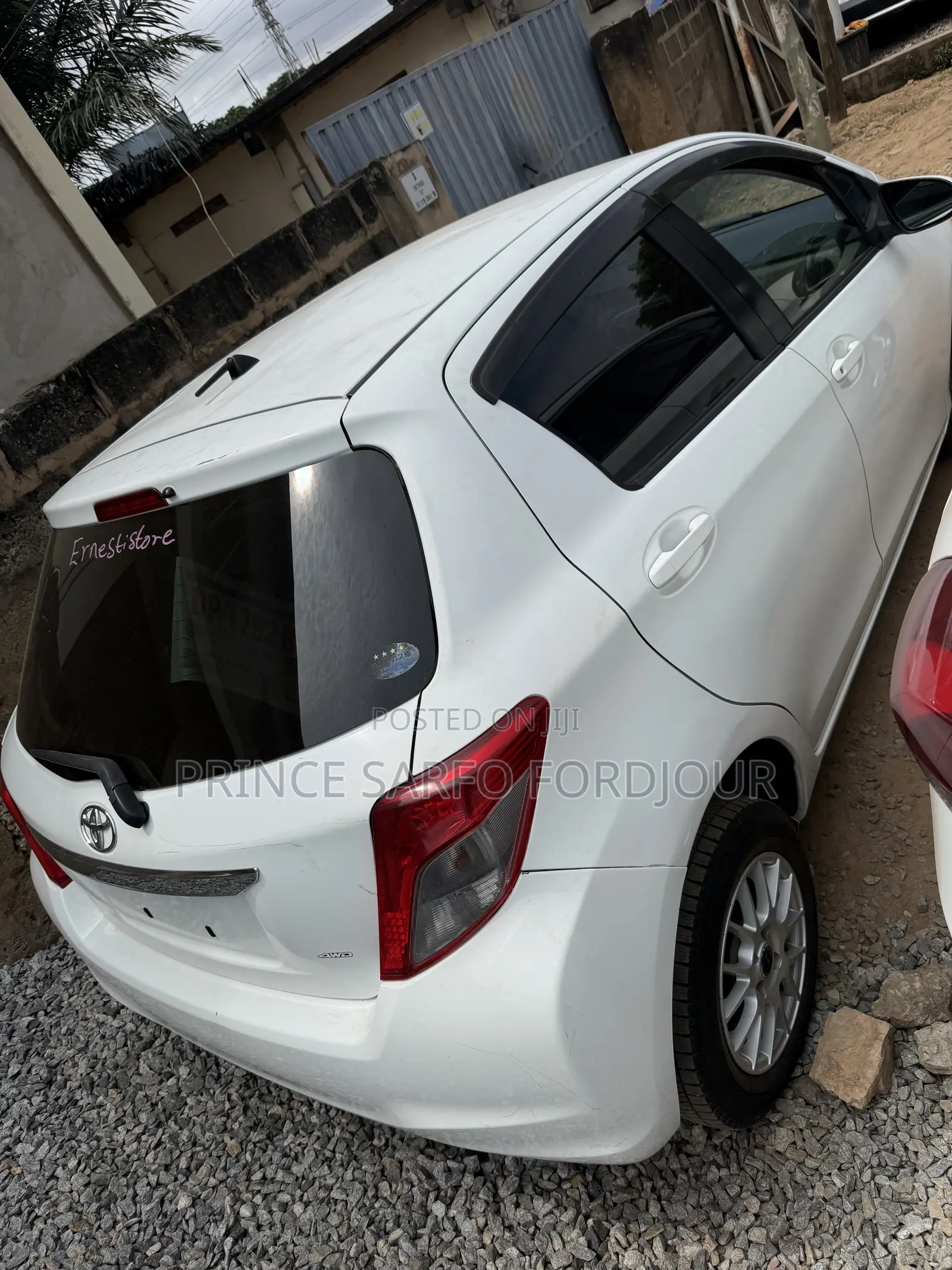 Toyota Vitz 2012 White