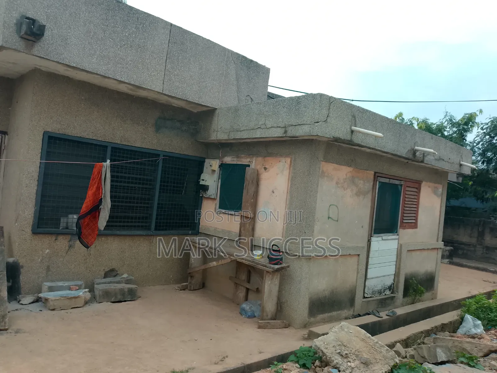 7bdrm House in Sakaman for sale