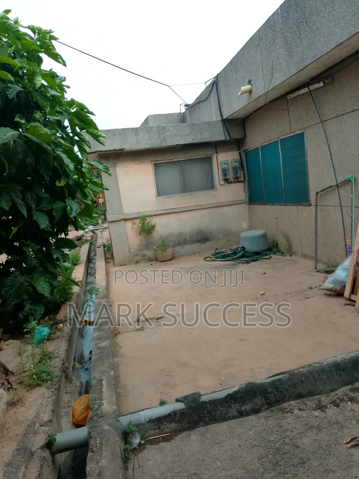 7bdrm House in Sakaman for sale