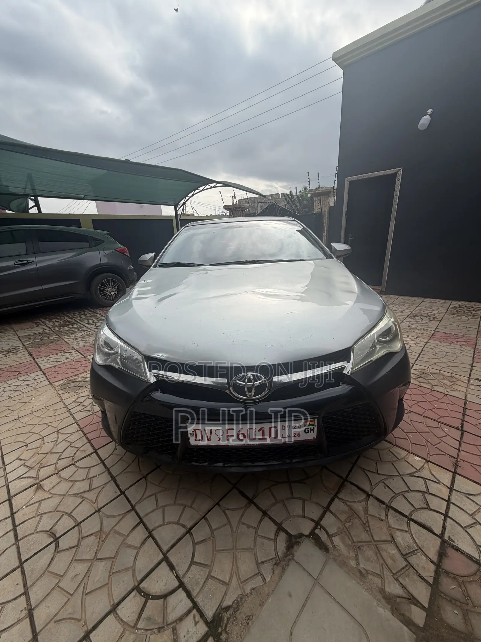 Toyota Camry 2017 Silver