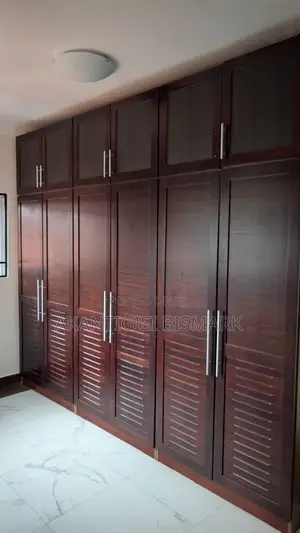 4bdrm House in Gl Properties, School Area for sale