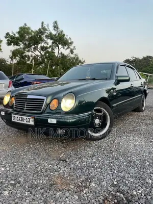 Mercedes-Benz E240 1999 Green