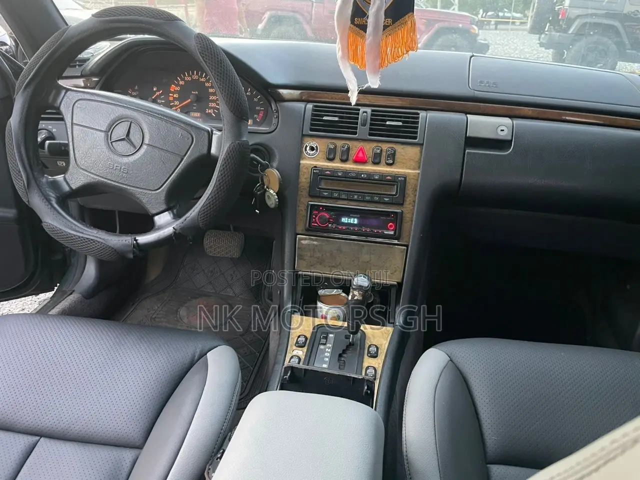 Mercedes-Benz E240 1999 Green