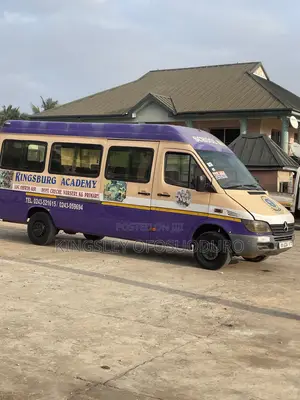 Mercedes-Benz Sprinter 2005 Orange