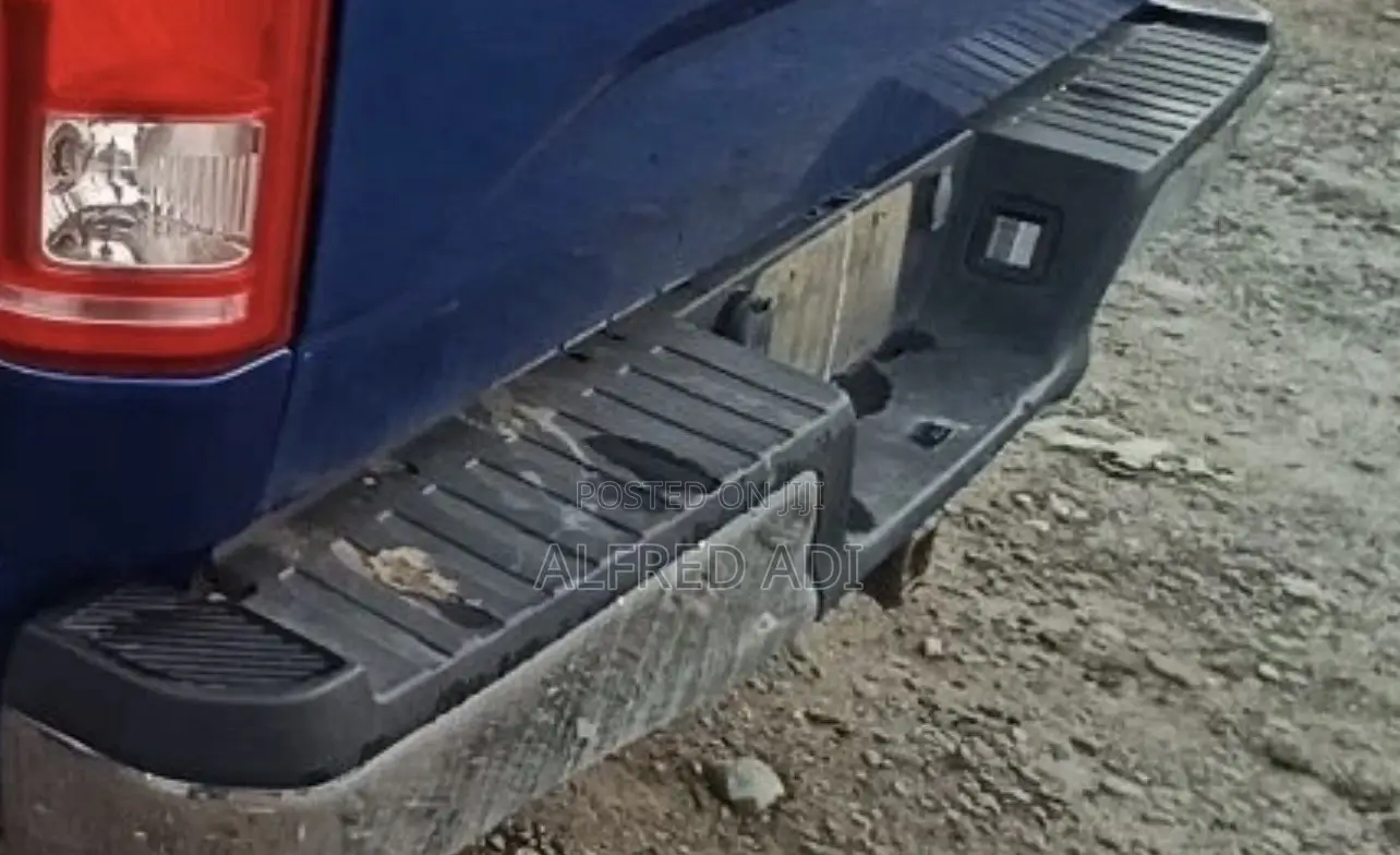 2016 Ford F150 Head Light