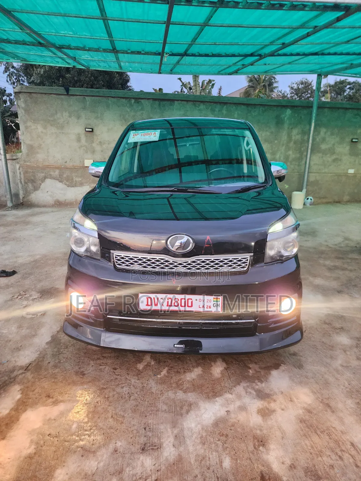 Toyota Voxy ZS G's Version EDGE 2WD 8-Seater 2012 Black