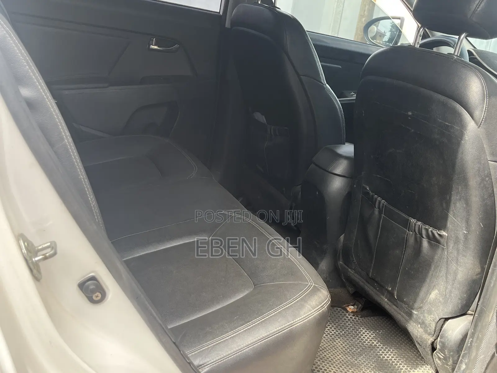 Kia Sportage EX 4dr SUV (2.4L 4cyl 6A) 2012 White