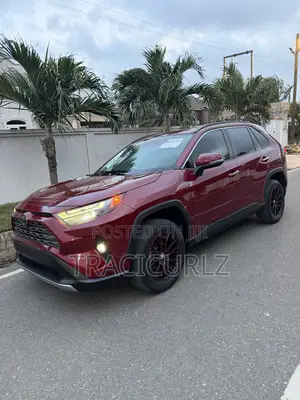 Toyota RAV4 Limited 2022 Red