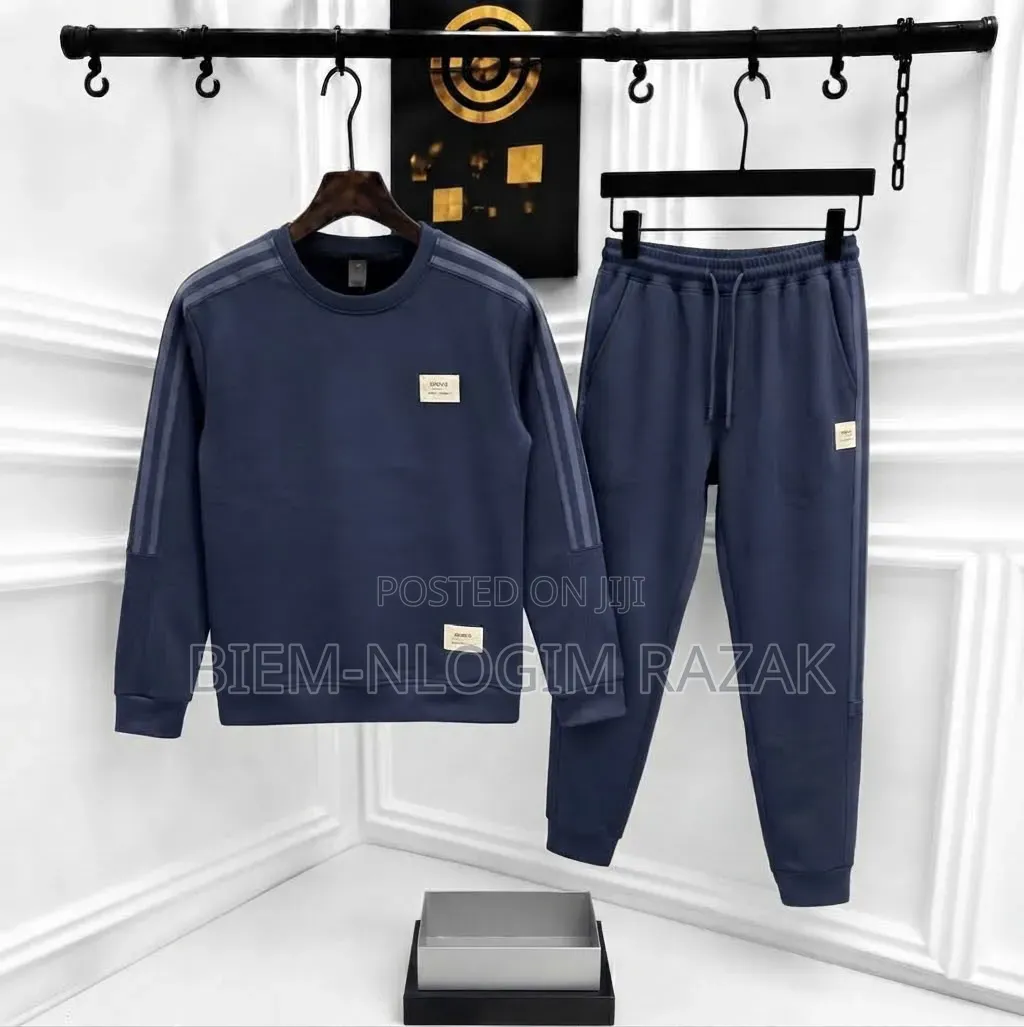 High Quality Sweater Top N Down Available in Stock