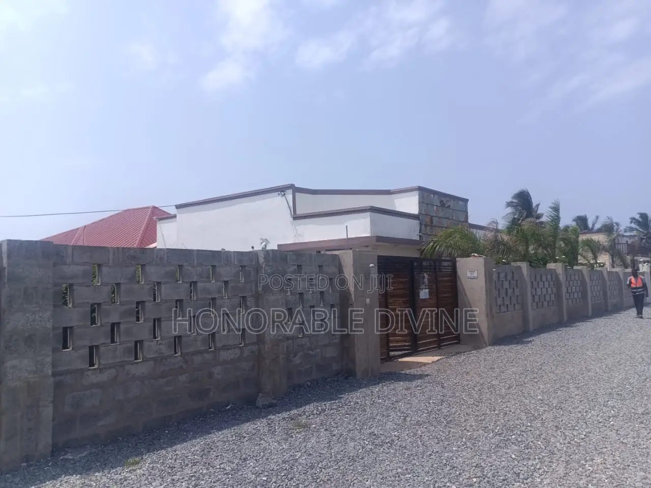 2 Bedrooms for Sale
