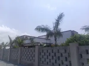 2 Bedrooms for Sale