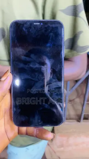 Apple iPhone 11 64 GB Black