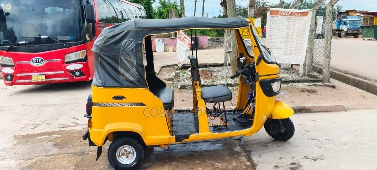 TVS King Deluxe Plus iTouch Start 2025 Yellow