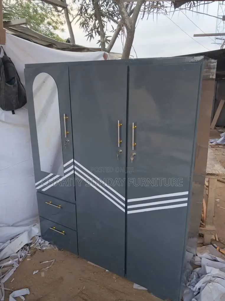 Neat Design Wardrobe