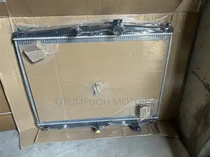 Toyota Highlander 2014 2015 2017 2018 Radiator (Water Tank)