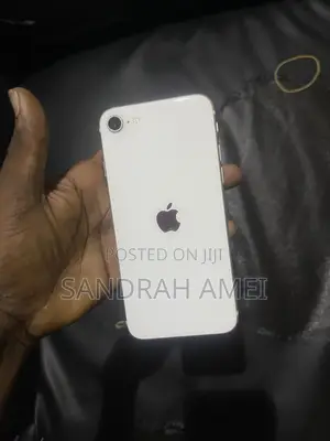 Apple iPhone SE (2020) 64 GB White