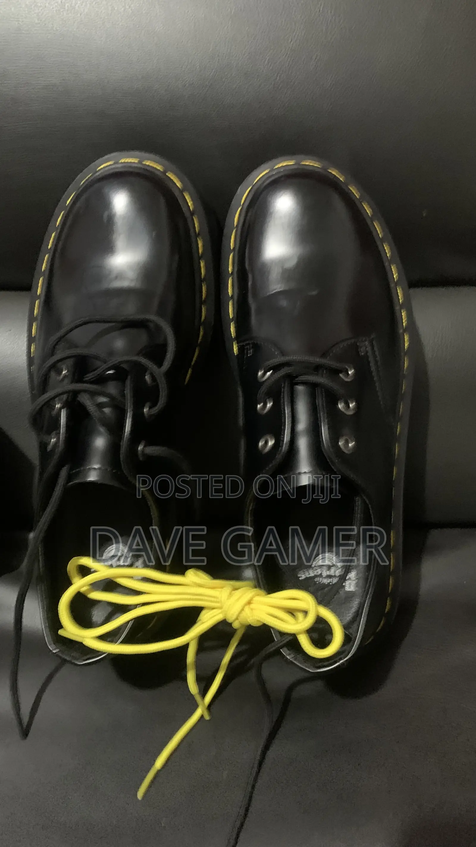 Original Dr. AirWair Martens Quand 1460 Shoe