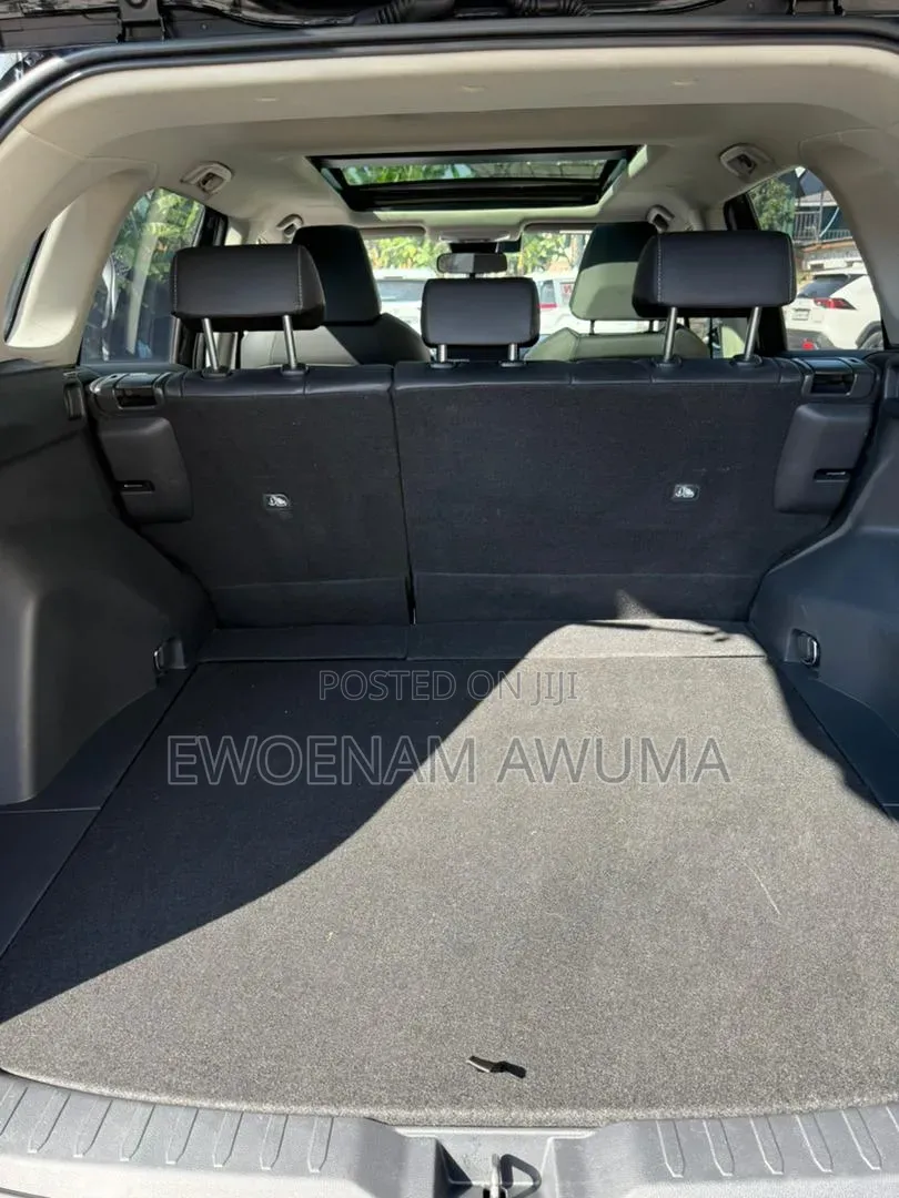 Toyota RAV4 2023 White