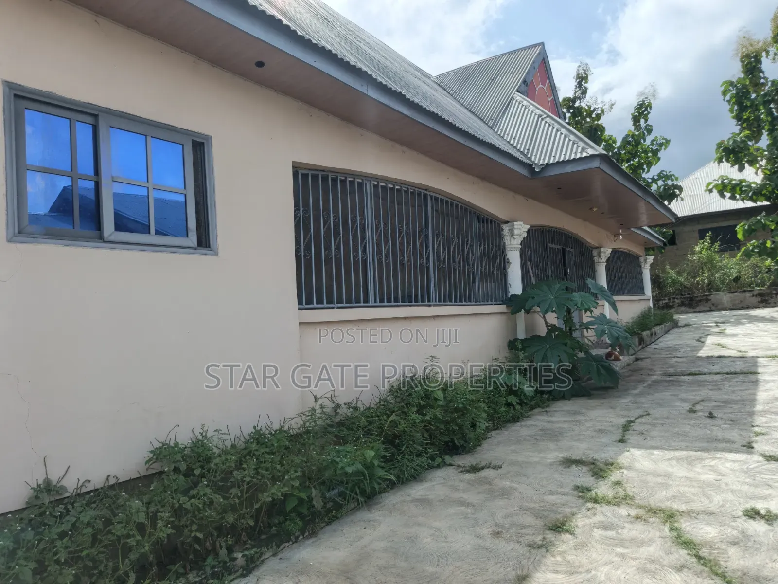Poultry Farm Fish Farm for Sale